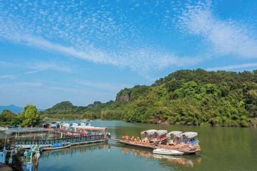 The story of Danxia Inn