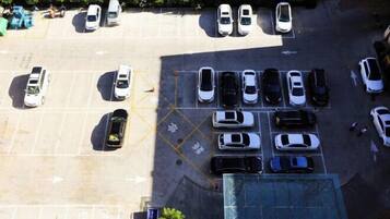 Free self parking