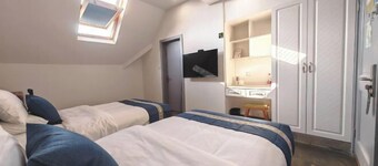 Heyou Cisheng Life Class Health Resort Hotel