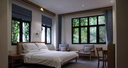 Heyou Cisheng Life Class Health Resort Hotel