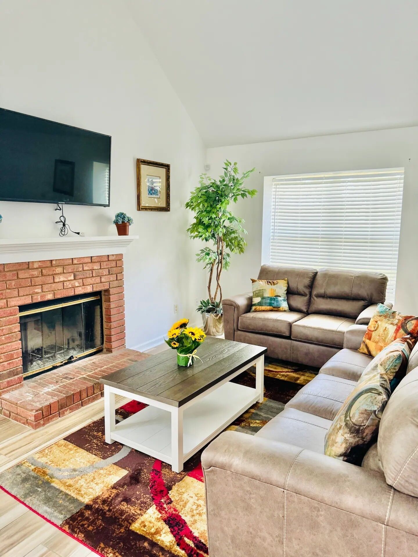 Charming Townhome Near FSU/FAMU