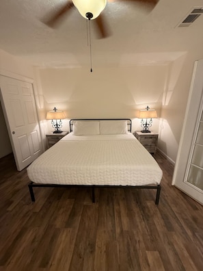 1 bedroom, free WiFi, bed sheets