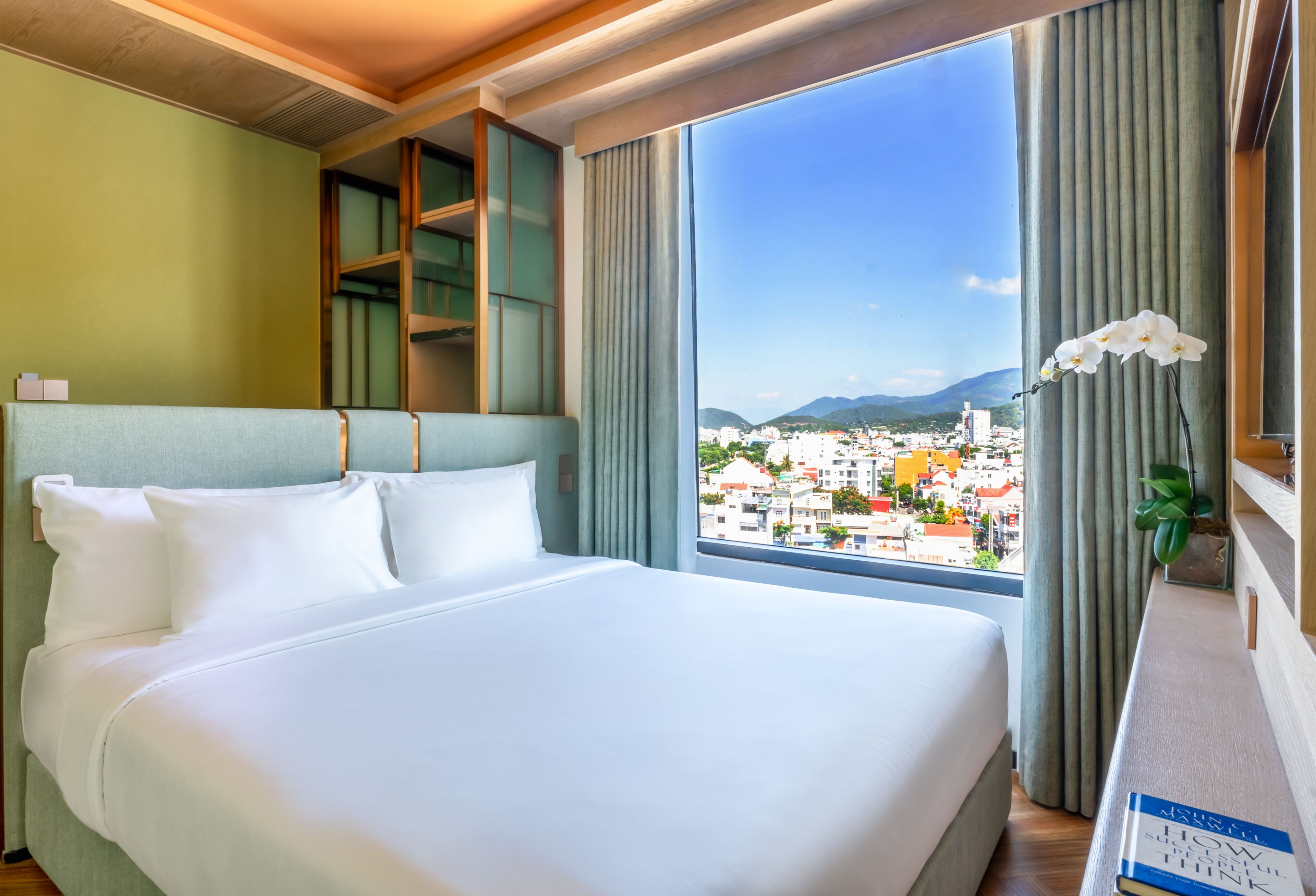 Classic-Zimmer, 1 Queen-Bett, Bergblick