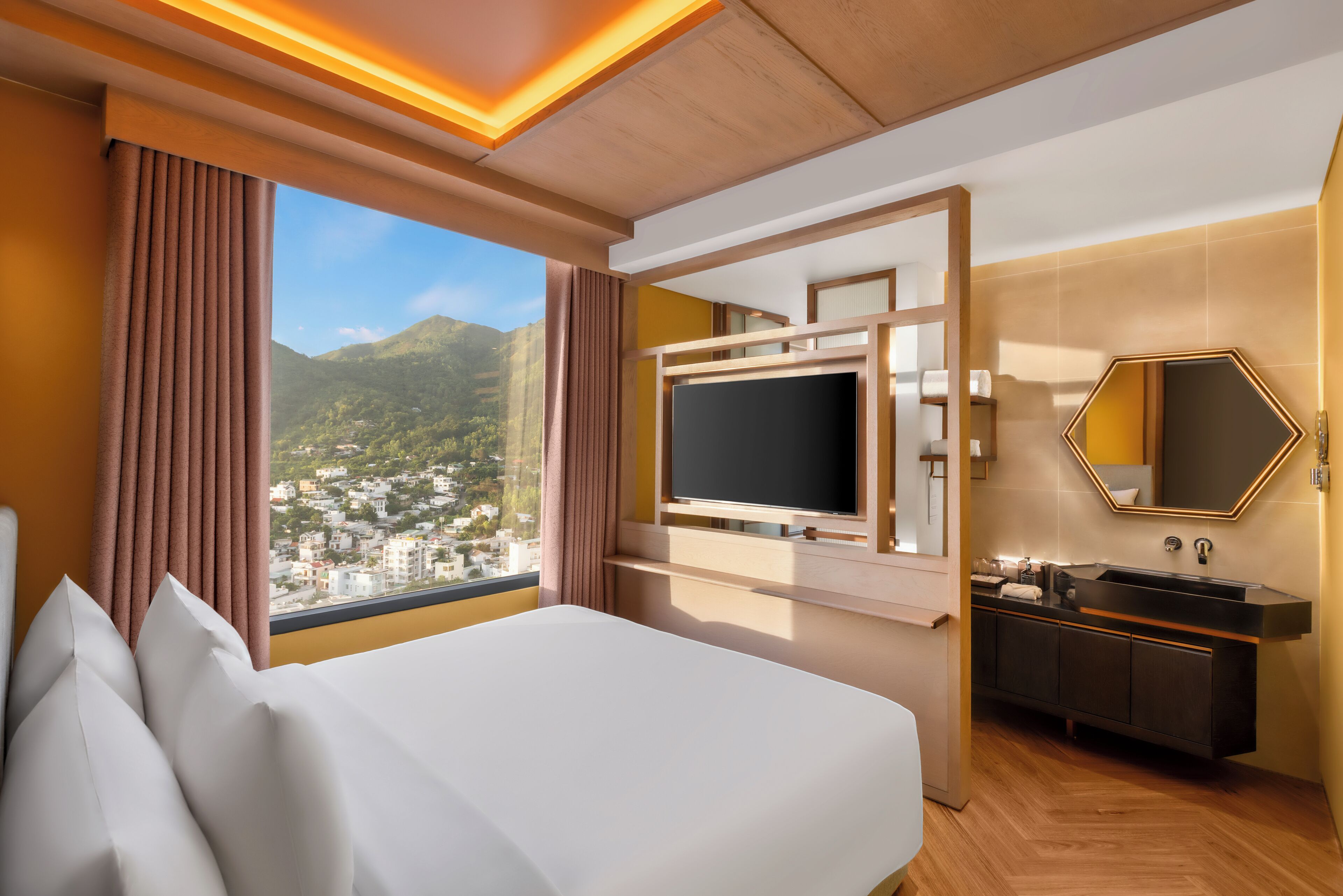 Ropa de cama de alta calidad y minibar 