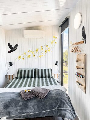 1 habitación y ropa de cama 