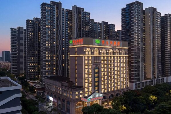 Exterior - Vienna Hotel (Foshan Qiandeng Lake) (Foshan)