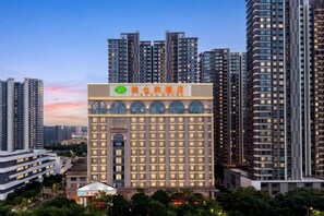 Exterior - Vienna Hotel (Foshan Qiandeng Lake) (Foshan)