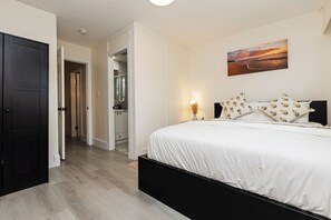 4 chambres, fer et planche à repasser, Wi-Fi, literie fournie