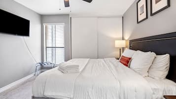 2 slaapkamers, reisbedje, wifi, beddengoed