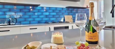 Stovetop, dishwasher