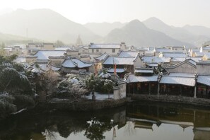 Unclassified image, 3 of 26, button - Jixi Shangshufu Inn (Jixi)