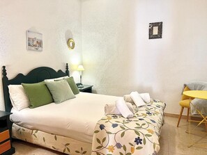 1 Schlafzimmer, Bügeleisen/Bügelbrett, Internetzugang, Bettwäsche