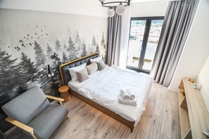 1 chambre, bureau, fer et planche à repasser, accès au Wi-Fi (inclus)