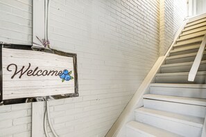 Interior - Walkable Barberton Apartment: 9 Mi to Akron! (Barberton)