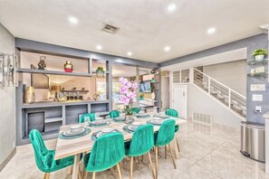 Dining - NEW Luxury and exclusive villa new (Las Vegas)