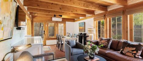 スマートテレビ、暖炉