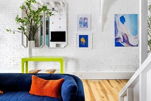 Smart-TV og stereoanlegg