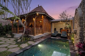 Front of property - evening/night - Uddhara Ubud Villa (Ubud)