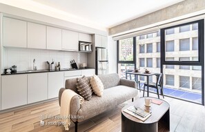 Télévision, espaces bureaux