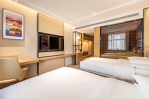 Room - Vienna International Hotel (Xi'an Bell and Drum Tower Ximen Airport Bus) (Xi'an)