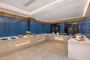 Unclassified image, 5 of 26, button - Jinjiang (Zhuhai Xiangzhou Qinglv Middle Road Grand Theatre) (Zhuhai)