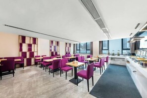 Restaurant - Lavande Hotel (Shenzhen Baoan Xin'an Wanda Plaza) (Shenzhen)