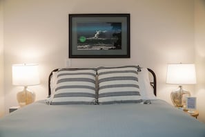 Iron/ironing board, travel crib, WiFi, bed sheets