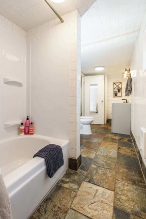 Uklassifisert bilde, 4 av 30, knapp