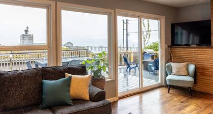 #StayinMyDistrict Garibaldi Bay Views