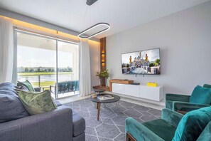 Smart TV, offices