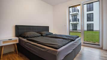 1 bedroom, free WiFi, bed sheets