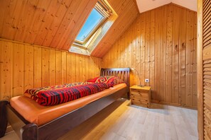 5 habitaciones, tabla de planchar con plancha y wifi gratis 