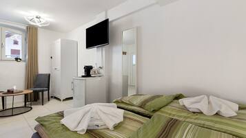 1 camera, Wi-Fi gratuito, lenzuola