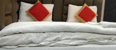 Lits pliants/supplémentaires, Wi-Fi gratuit, draps fournis