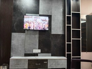 Standard Room, City View | Rollaway beds, free WiFi, bed sheets - N.s Hotel Banquet & Cafe  By GRB (Danapur)