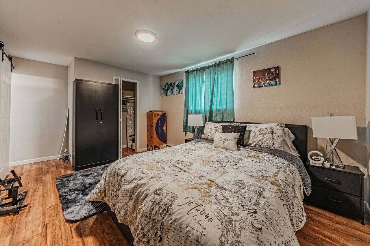 1 غرفة نوم ومكتب ومكواة/لوح كي وواي فاي