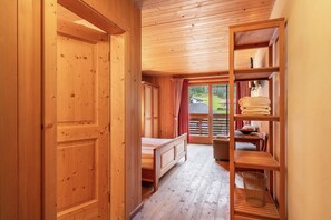 1 chambre, Wi-Fi gratuit, draps fournis