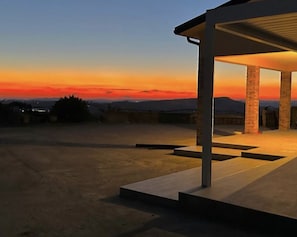 Property grounds - Room 'Stanza Del Vino' with Shared Terrace, Wi-Fi and Air Conditioning (Mazzarino)