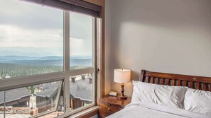 1 bedroom, iron/ironing board, Internet