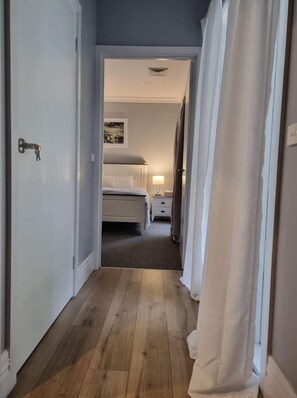 2 chambres, bureau, fer et planche à repasser, Wi-Fi