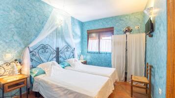 5 chambres, accès au Wi-Fi (inclus), literie fournie