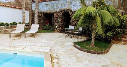 Villa 'Gardel - La Cueva' avec vue mer, piscine partagée et Wi-Fi à Icod de los Vinos