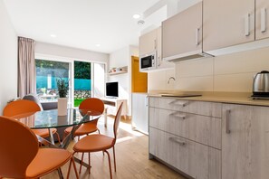 Microwave, stovetop, electric kettle, toaster