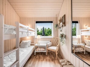 3 bedrooms, WiFi