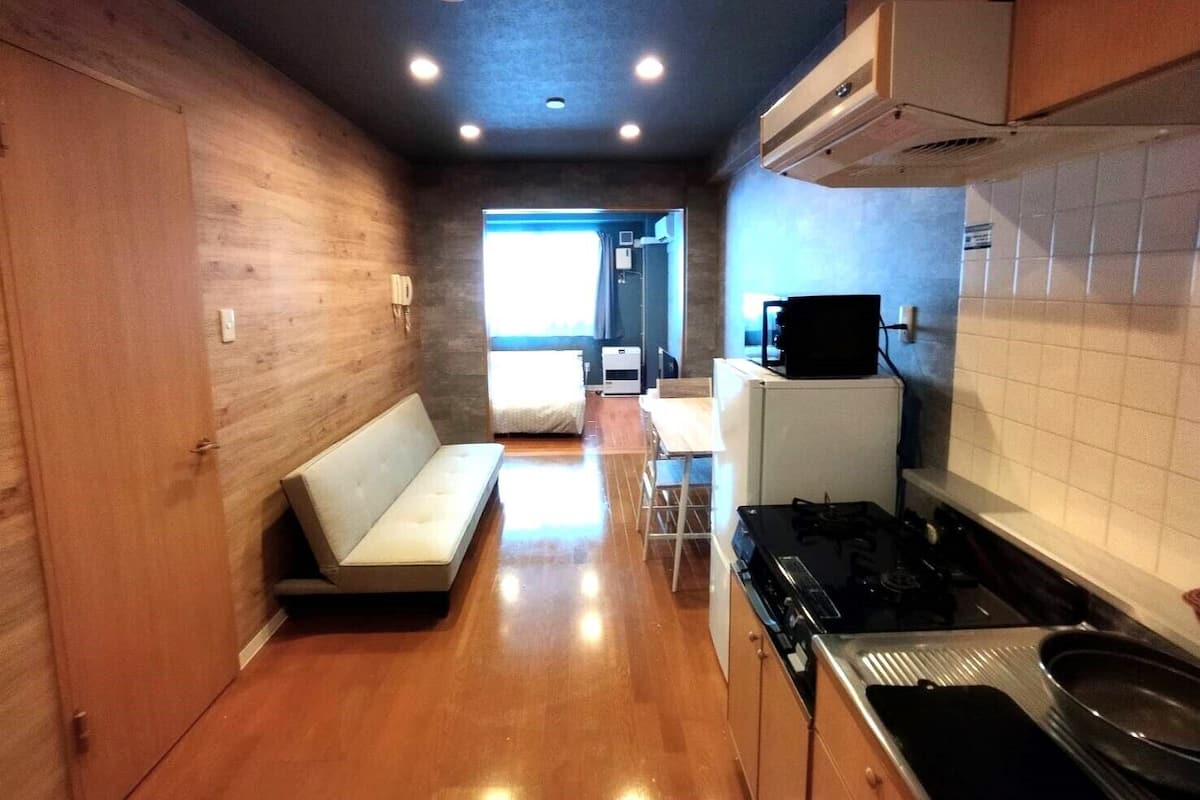 Apartment, Non Smoking (404)