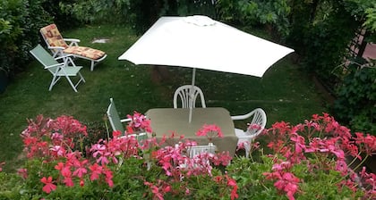 Maison 'Aux Chants Des Oiseaux' avec jardin privé et Wi-Fi