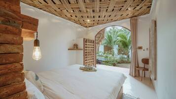 Luxury-Villa, Poolblick | Blick auf den Garten