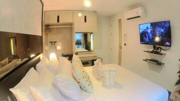 1 soverom, strykejern/-brett, internettilgang og sengetøy