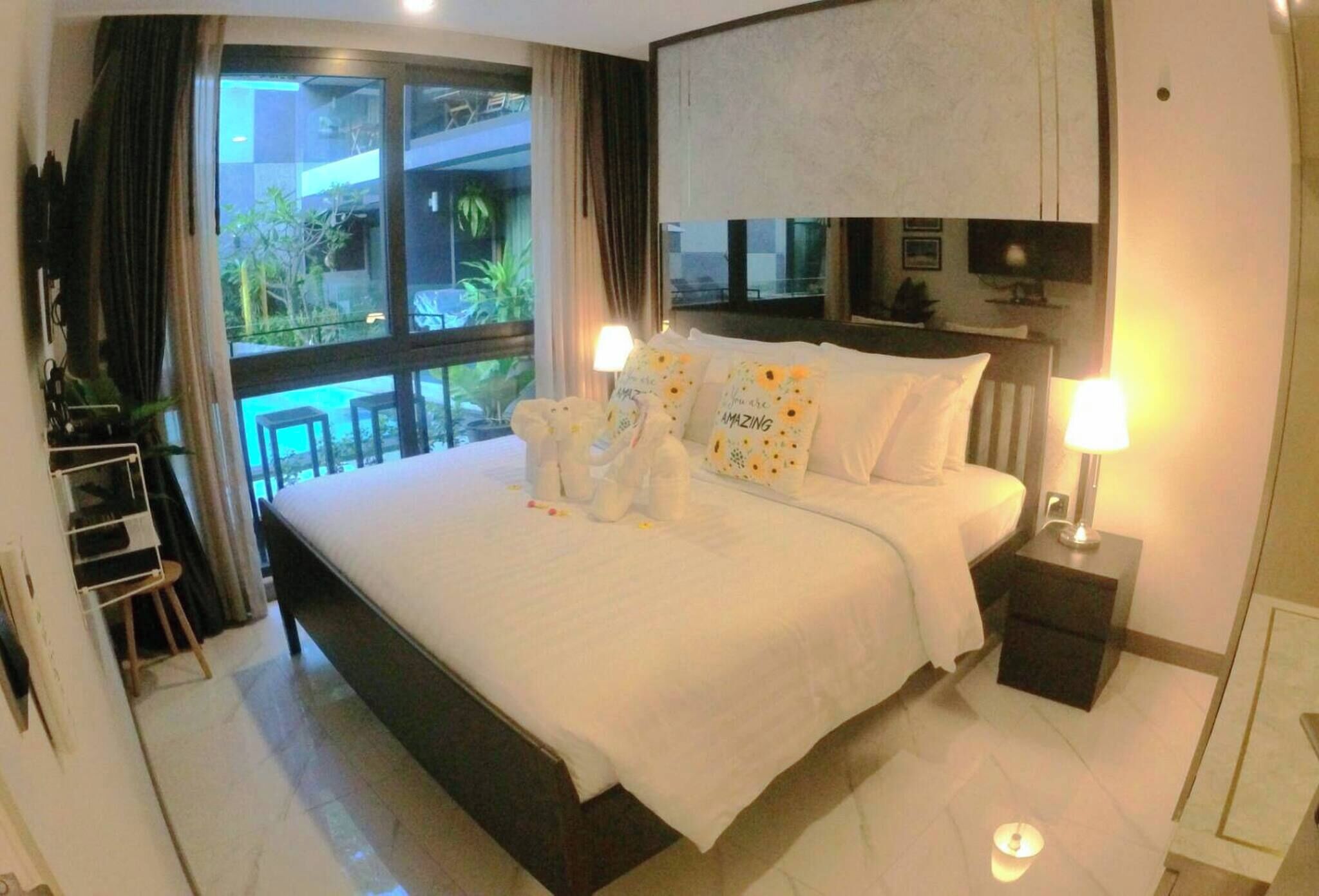 1 habitación, tabla de planchar con plancha, internet y ropa de cama 