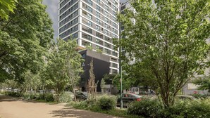 Front of property - Grzybowska Apartment by Renters Prestige (Warsaw)